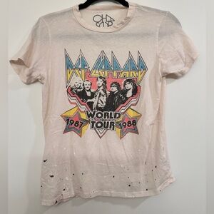 Def Leppard World Tour 1987-1988 Graphic Tee